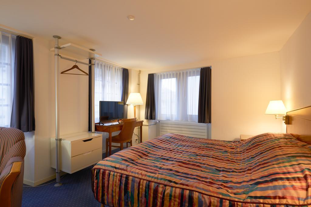 Hotel Hine Adon ฟรีบูร์ก ภายนอก รูปภาพ
