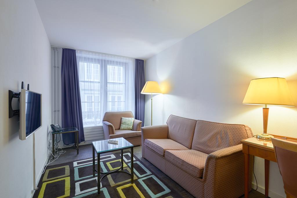 Hotel Hine Adon ฟรีบูร์ก ภายนอก รูปภาพ